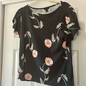 GUC Ann Taylor Factory  floral petal sleeve top